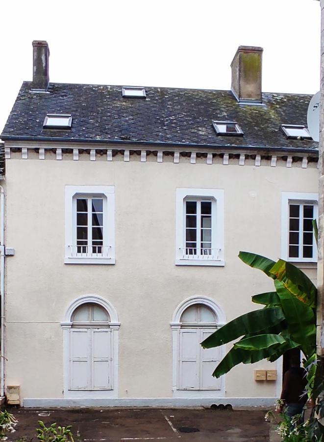 Aux Nids D'Hirondelles Apartamento Pouilly-sur-Loire Exterior foto